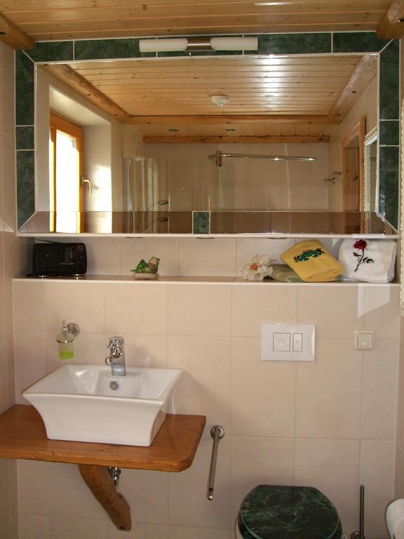 Gaestezimmer Am Maerchenbrunnen Dresde Chambre photo