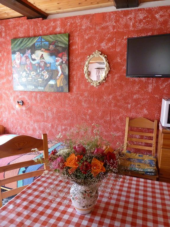 Gaestezimmer Am Maerchenbrunnen Dresde Extérieur photo