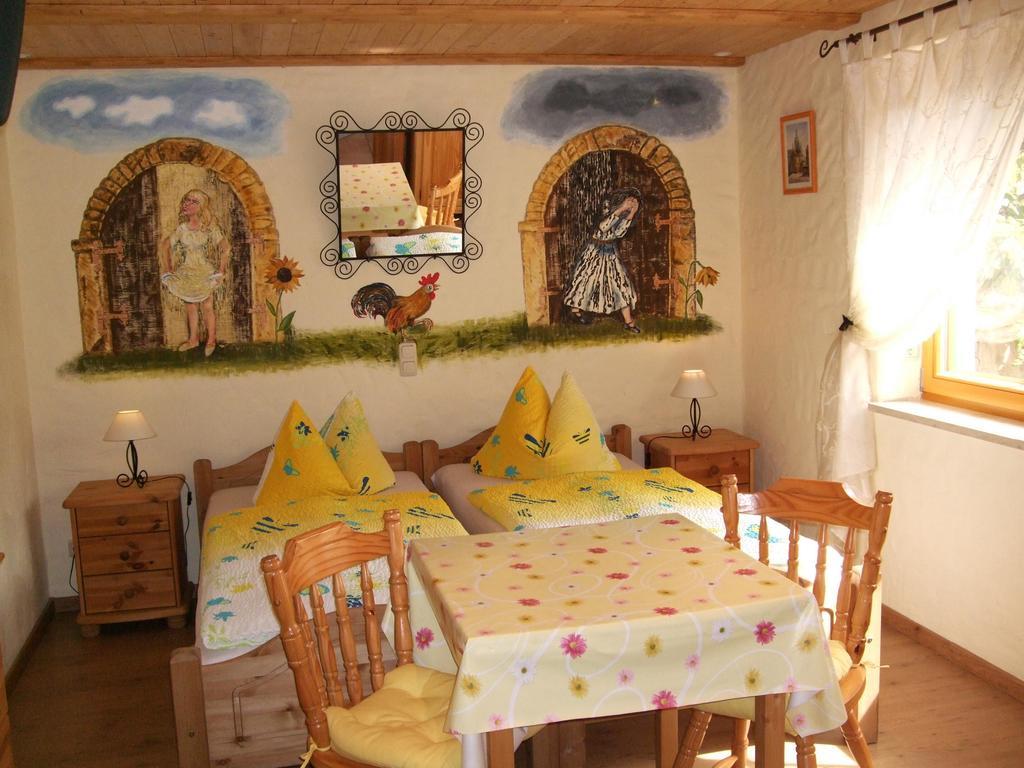 Gaestezimmer Am Maerchenbrunnen Dresde Chambre photo